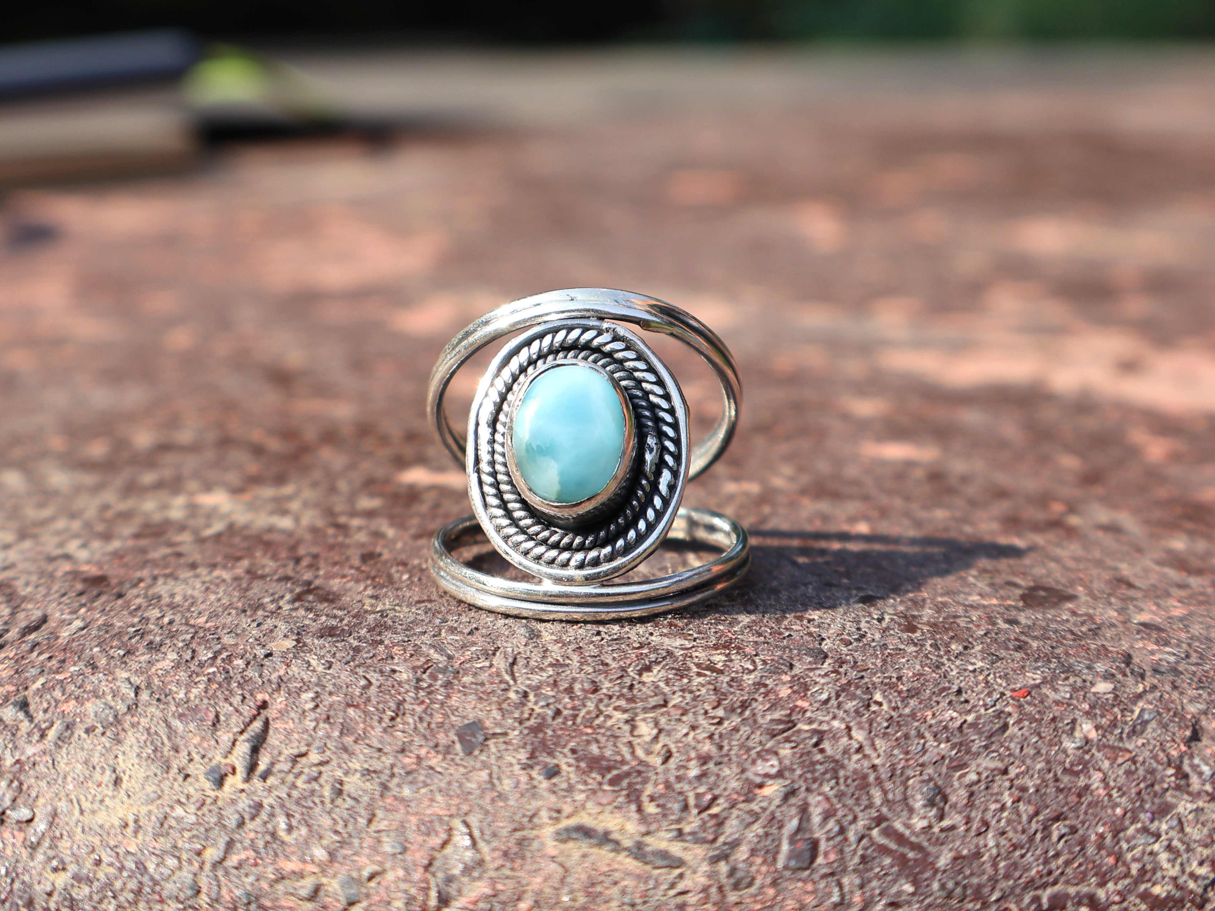 Echter Larimar-Ring, 925er Silberring, zierlicher Ring, ovaler Edelsteinring, Damenring, Geschenk für Sie