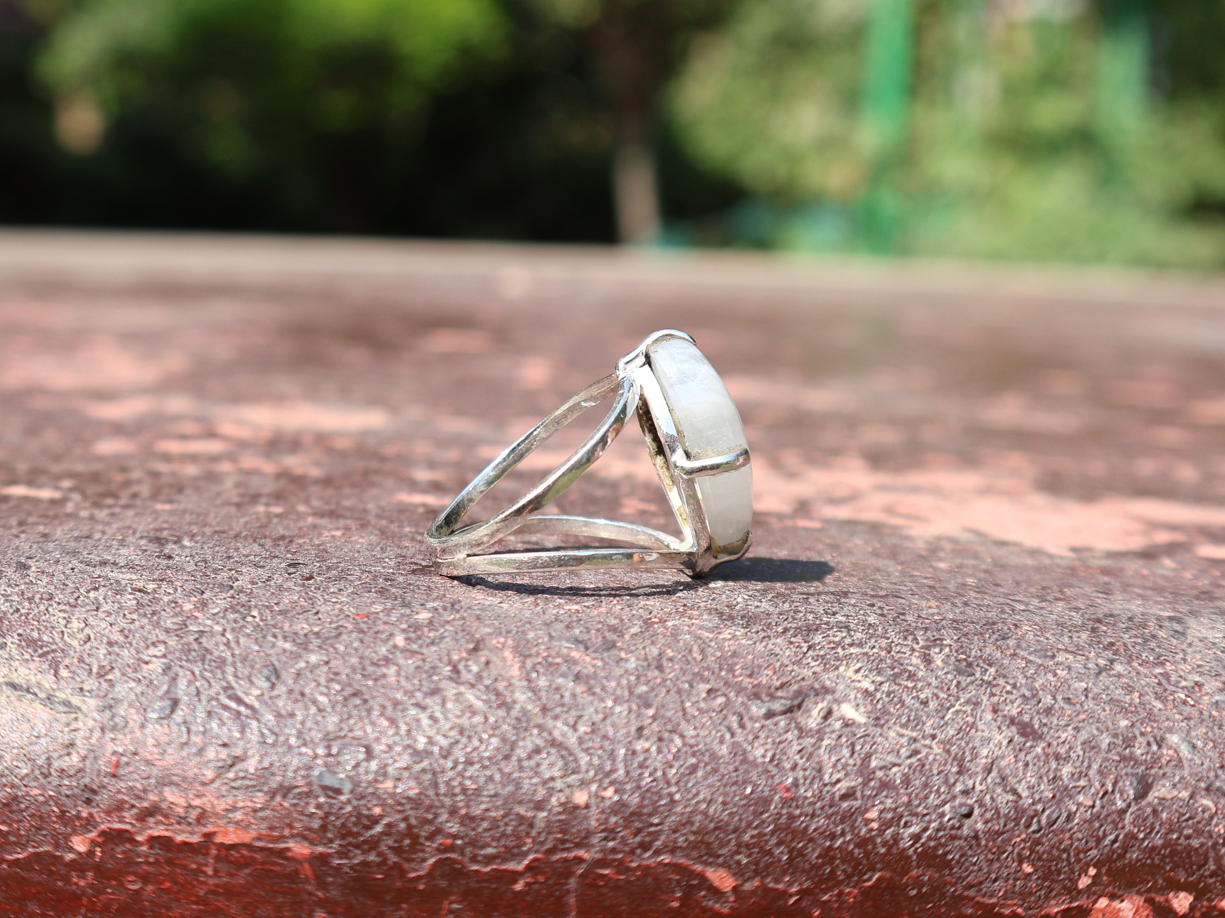 925 Sterling Silver Rainbow Moonstone Ring Women Ring Natural Moonstone Ring Blue Fire Ring Birthstone Gemstone Ring Jewelry