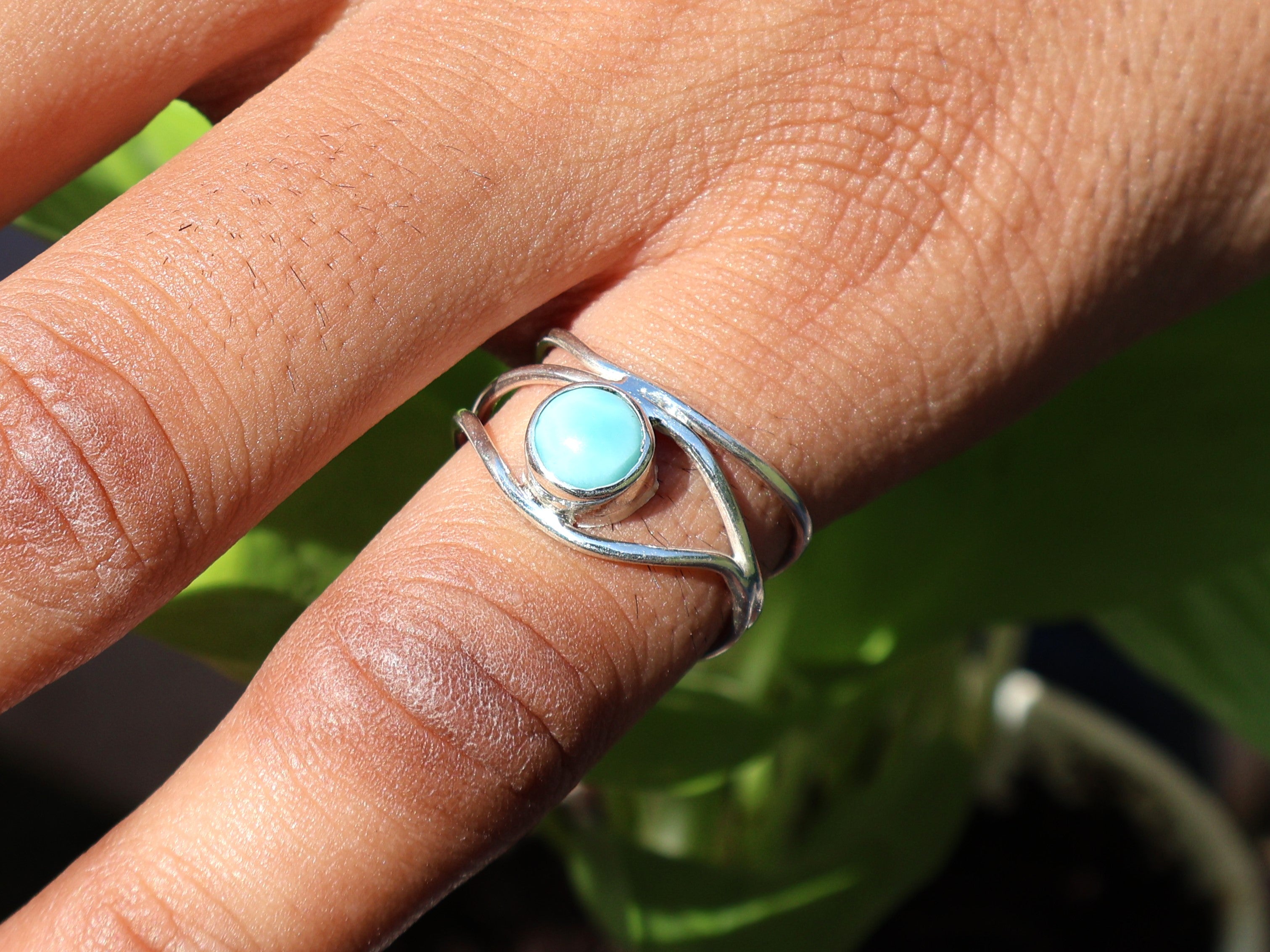 Natürlicher Larimar Ring 925 Silber Ring Zierlicher Larimar Ring Runder Larimar Edelstein Damenschmuck Geschenk für Sie Statement Ring