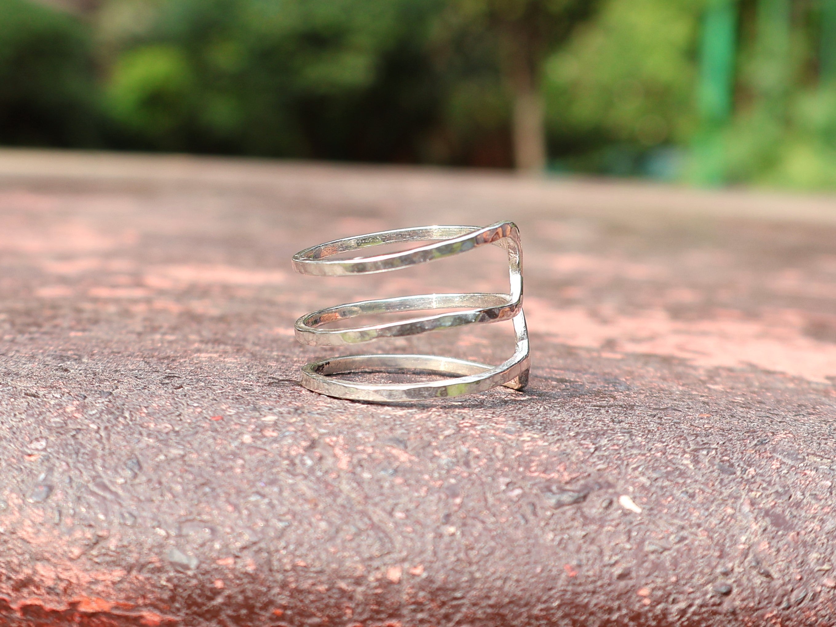 Gehämmerter Spiralring 925 Silberring Boho Statement Ring Alltag Handgemachter Ring Geschenk für Sie