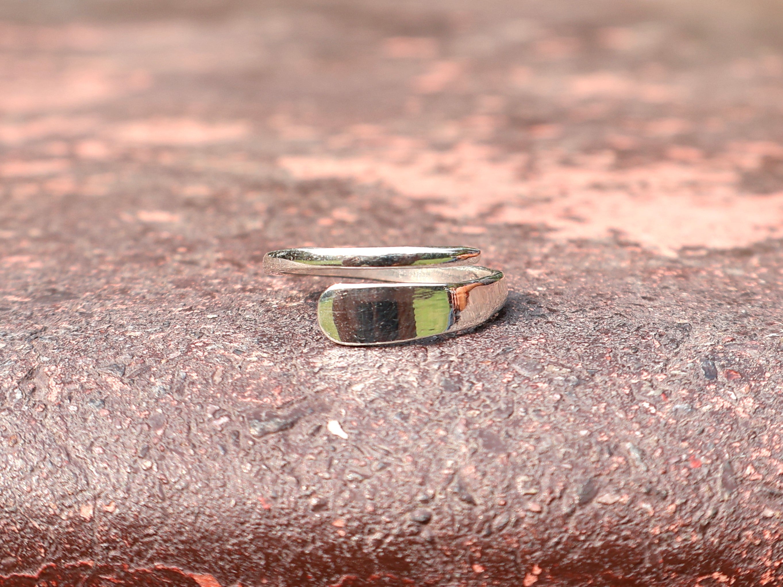 Handgefertigter Spiralring aus 925 Sterling Silber, Spiral-Schmuck, Damenring, einzigartiger Stapelring, Geschenk für Sie
