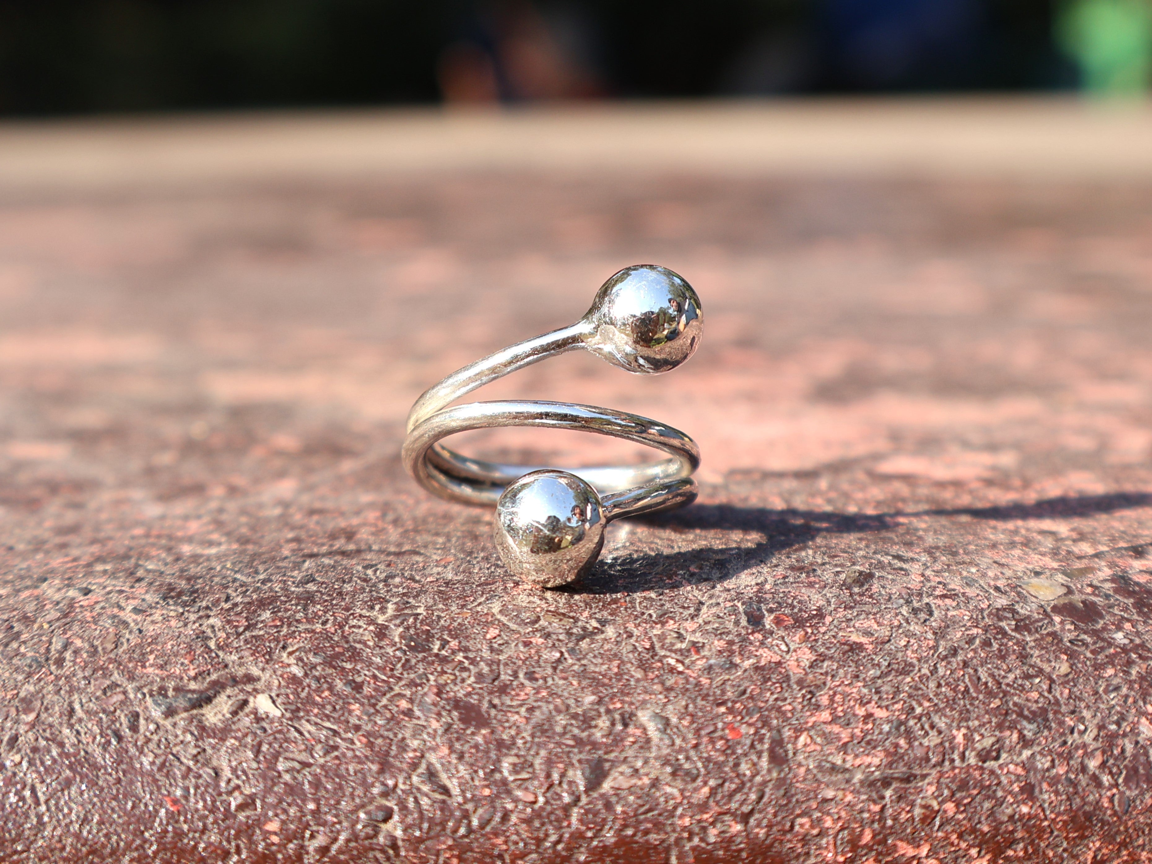 Doppel-Kugelring 925 Sterling Silber Ring mit runder Kugel Statement Ring Handgemachter Ring Geschenk für sie