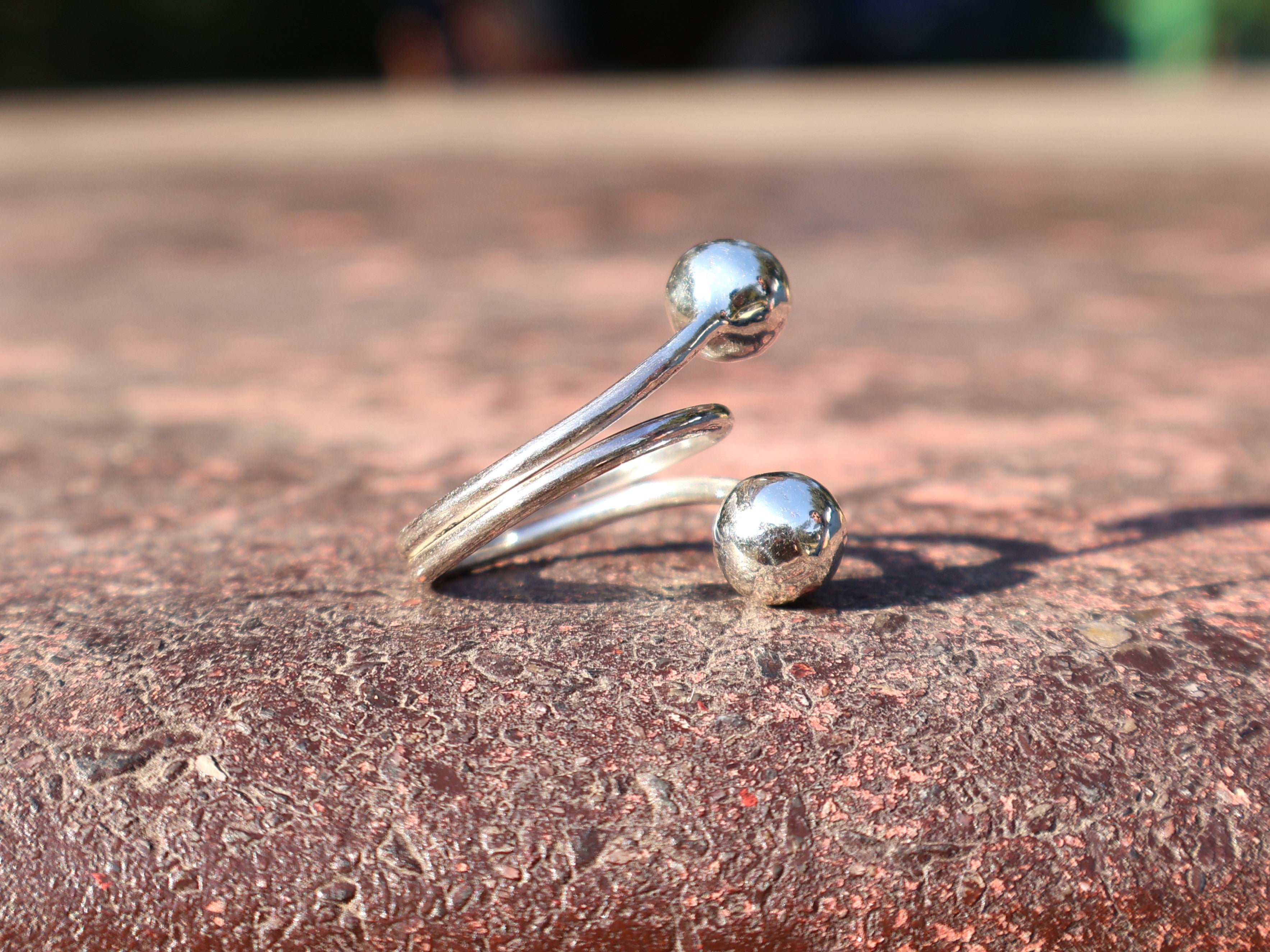 Doppel-Kugelring 925 Sterling Silber Ring mit runder Kugel Statement Ring Handgemachter Ring Geschenk für sie