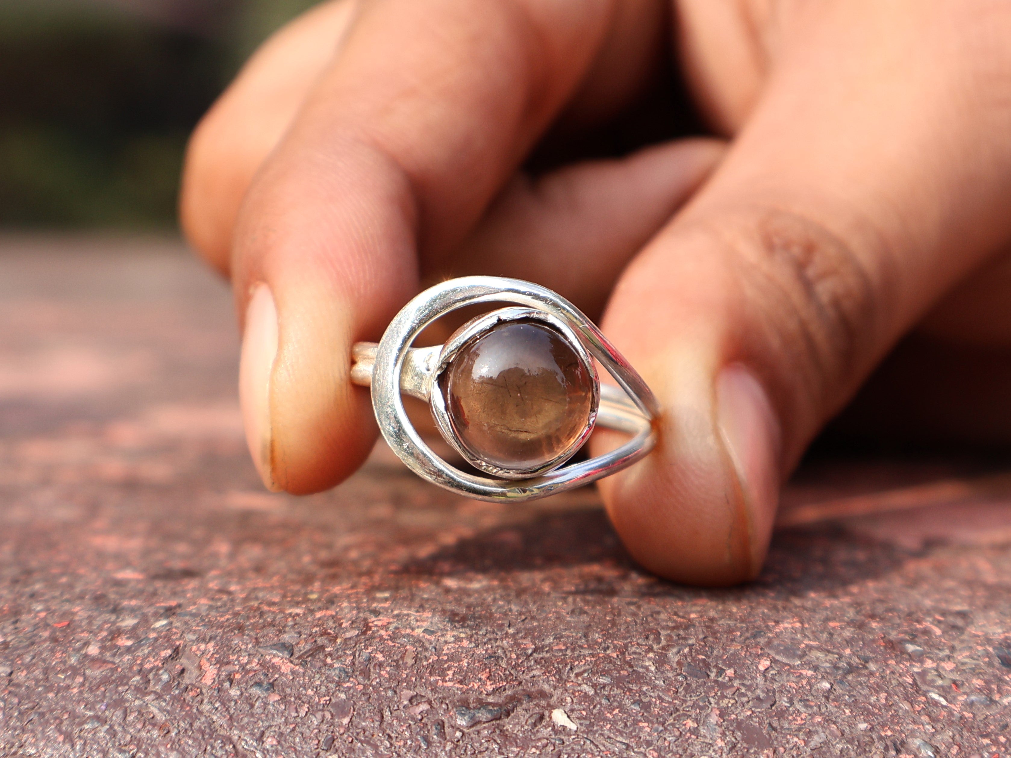 Rauchquarz runder Edelsteinring 925 Sterling Silber Ring handgemachter Ring Statement Ring brauner Edelsteinring Versprechensring