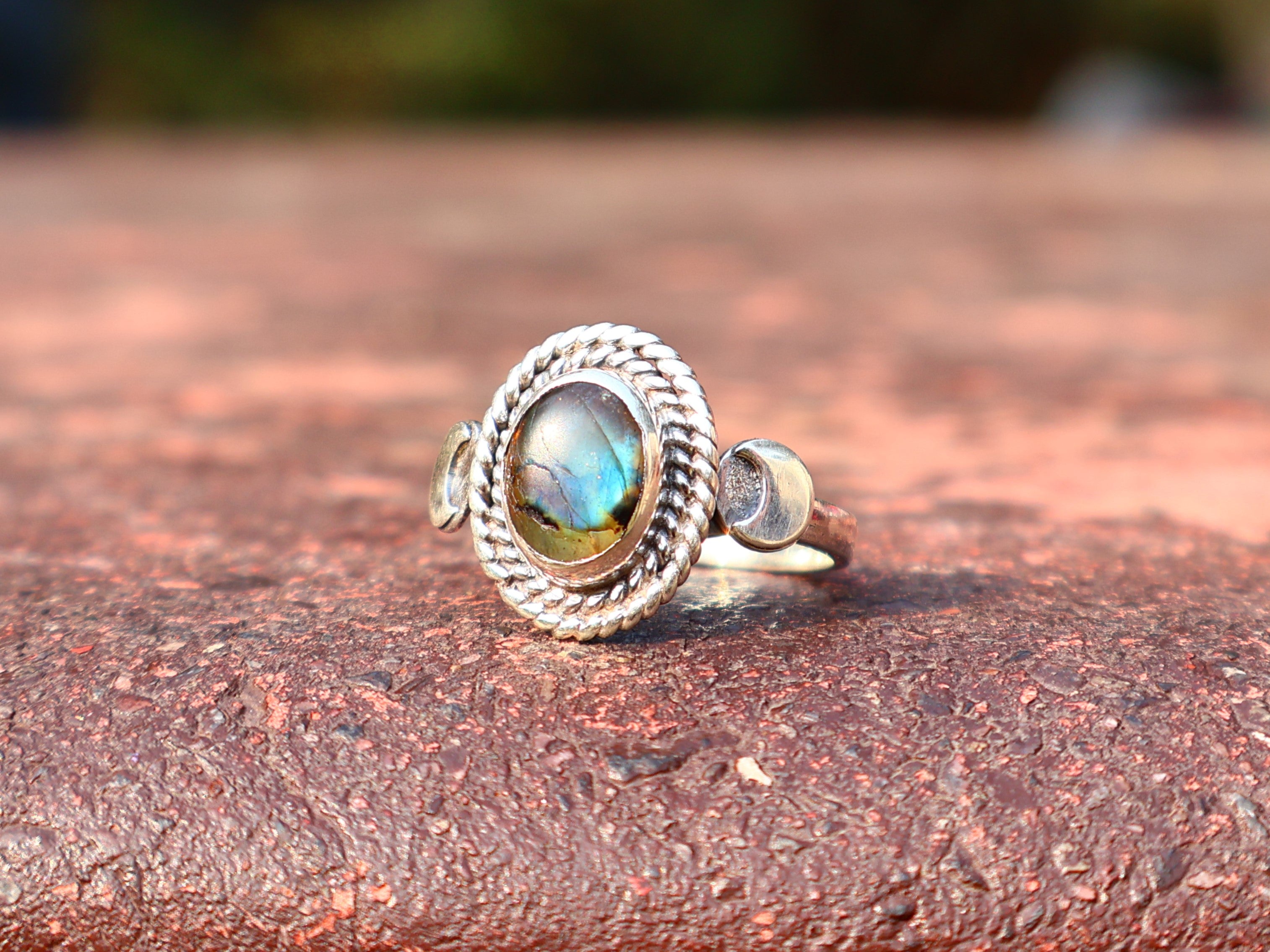 Labradoriet Ring Sterling Zilveren Ring 925 Ovale Edelsteen Ring Handgemaakte Statement Ring Boho Verfijnde Ring Cadeau Voor Haar