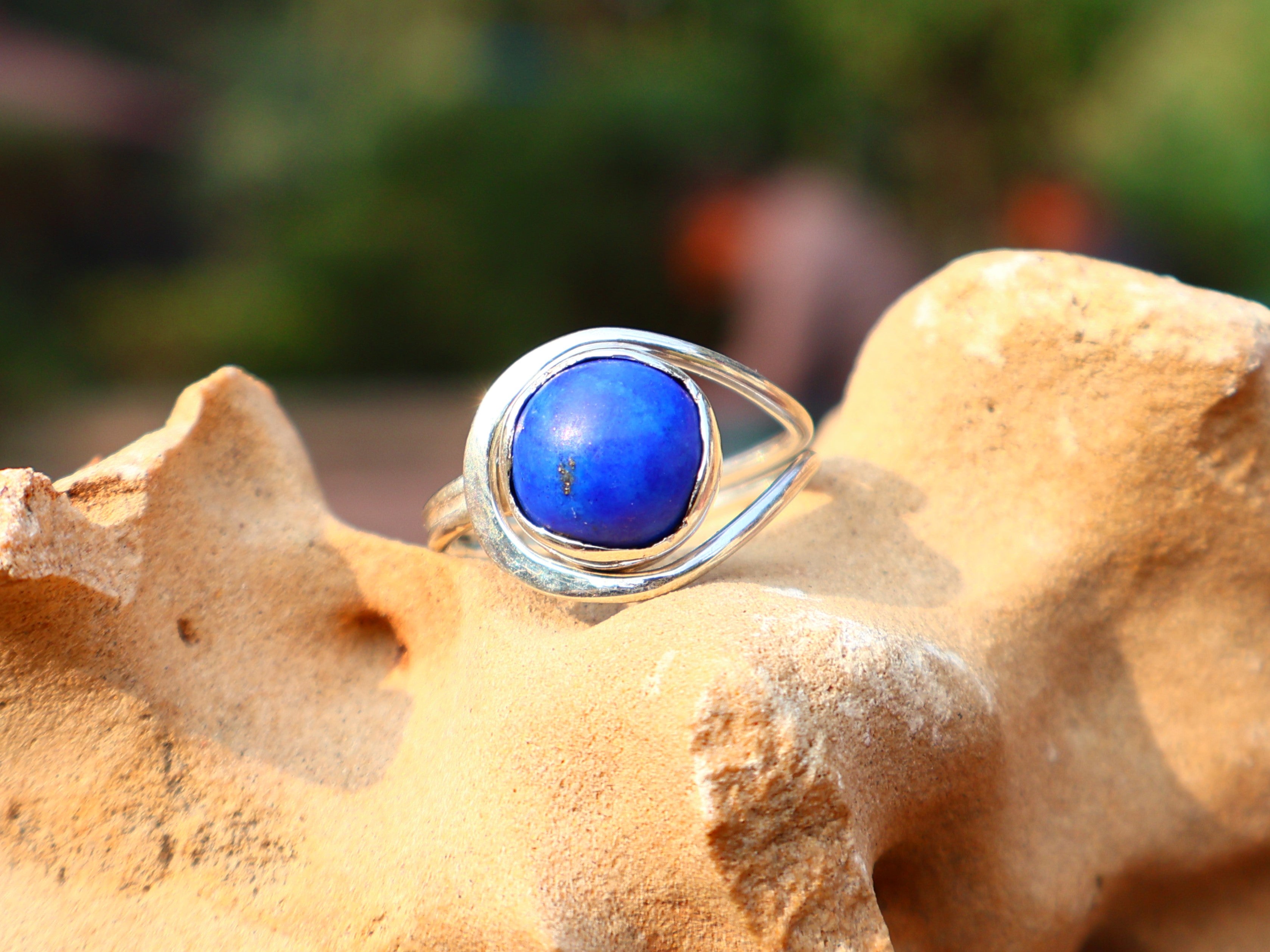 Lapislazuli-Ring 925 Sterling Silber Ring Handgemachter Silber Lapislazuli-Ring Statement-Ring Blauer Edelsteinring Einzigartiger Ring