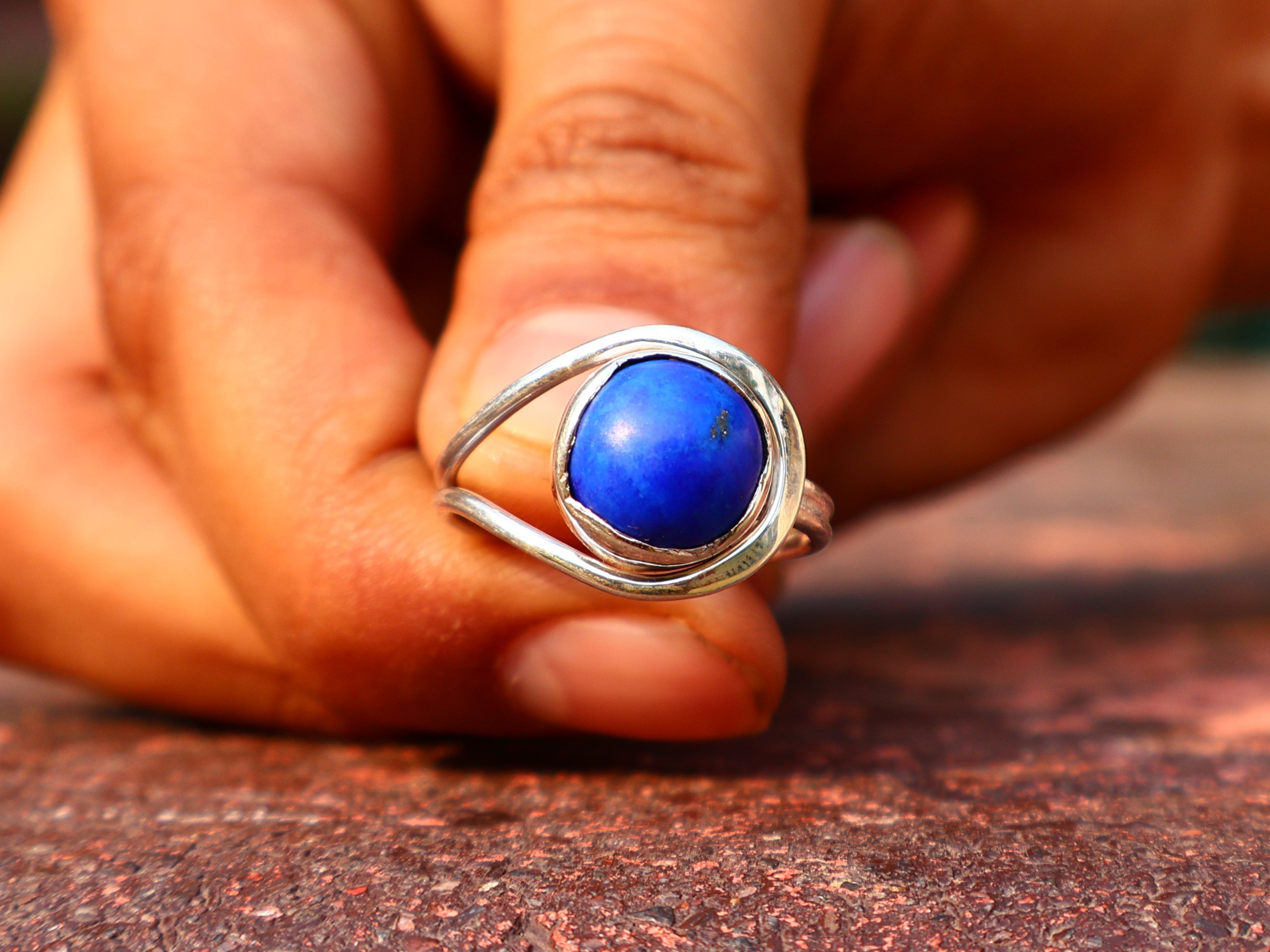 Lapislazuli-Ring 925 Sterling Silber Ring Handgemachter Silber Lapislazuli-Ring Statement-Ring Blauer Edelsteinring Einzigartiger Ring