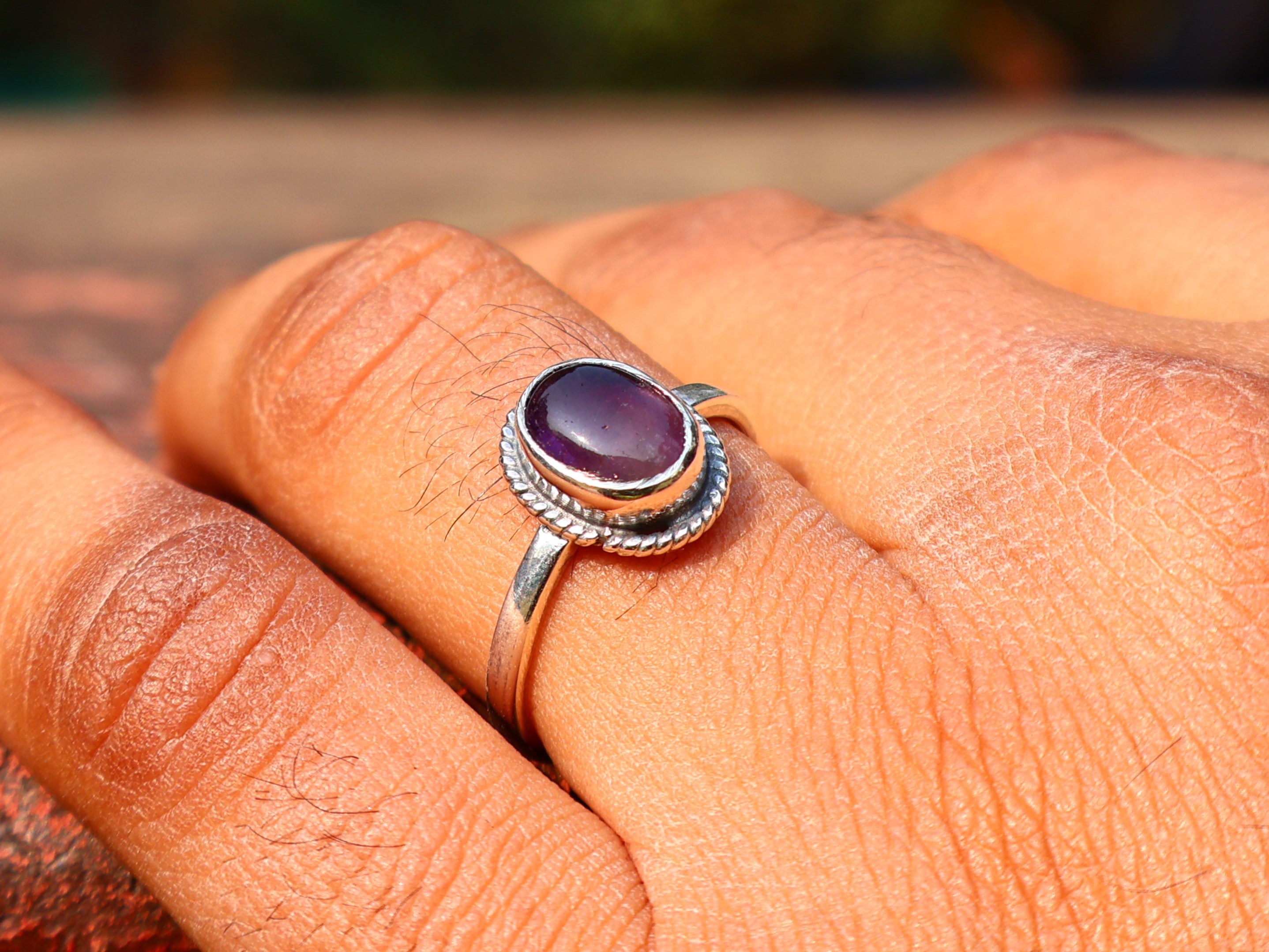 Ovaler Amethystring 925 Silberring Zierlicher Februar Geburtsstein Stapelring Handgefertigter Boho Ring
