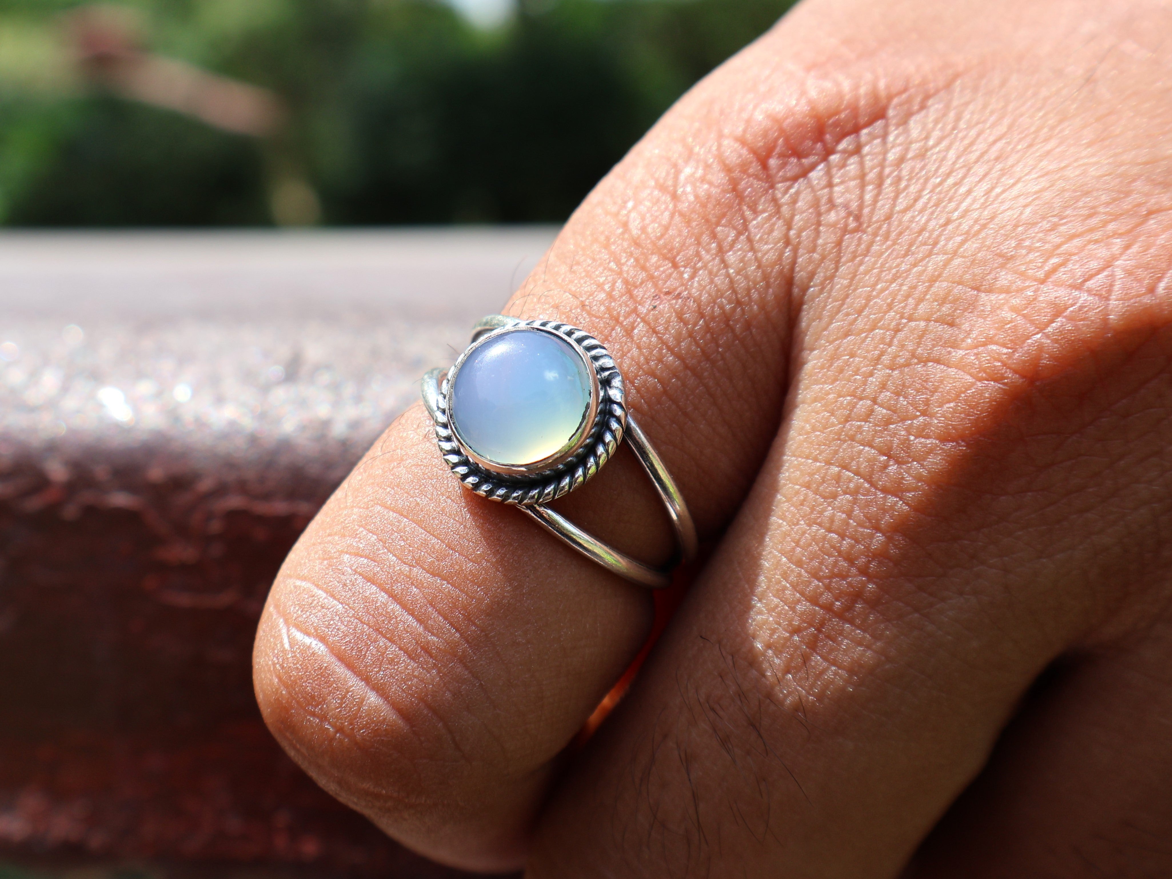 Aqua Chalcedon Ring 925 Sterling Silber Boho Ring März Geburtsstein Ring Blauer ovaler Edelstein Handgemachter Statement Silberring