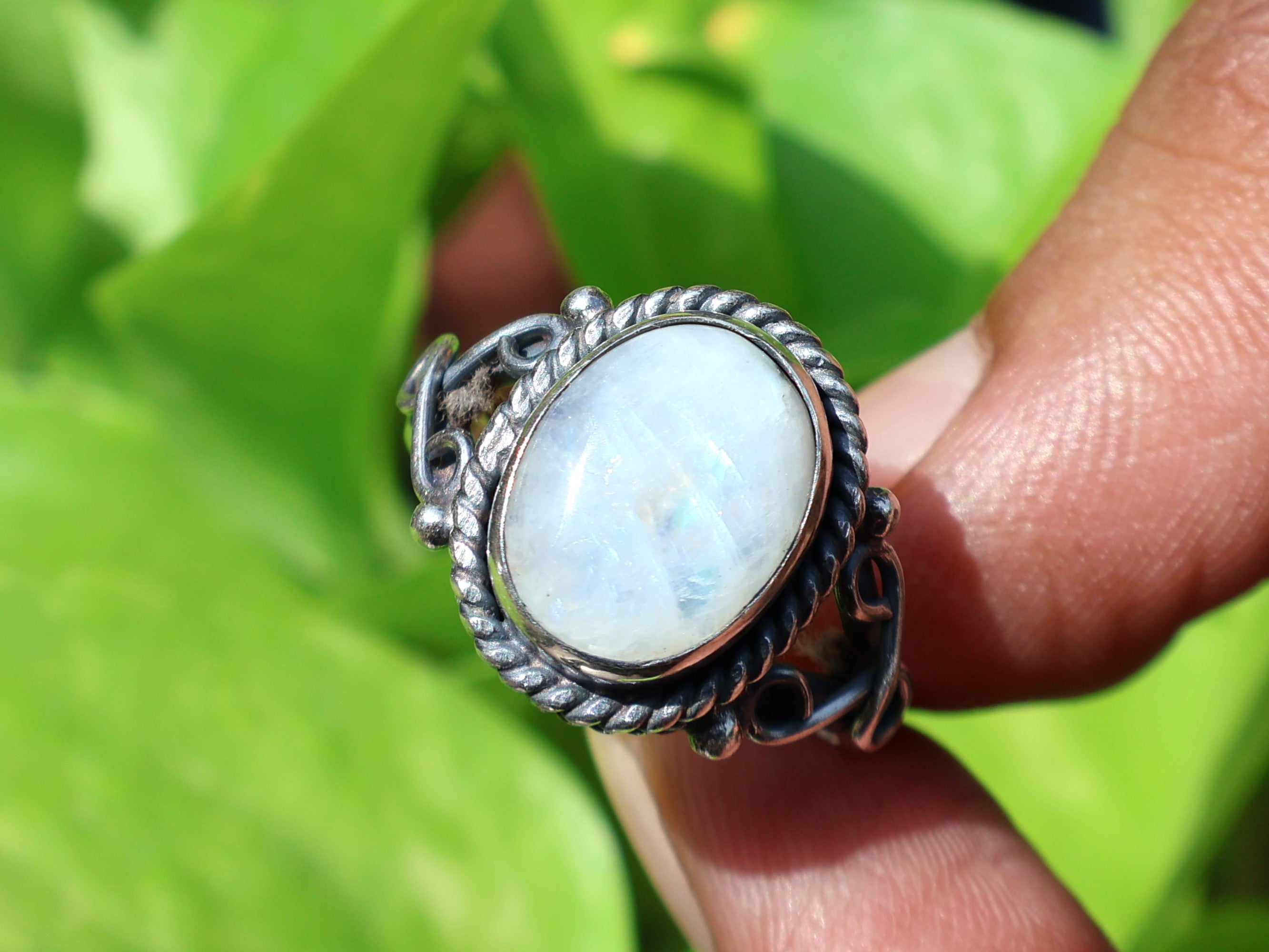Ovaler Regenbogen-Mondsteinring 925er Sterlingsilber Ring Damen Ring Geburtssteinring Edelsteinring Geschenk für Sie