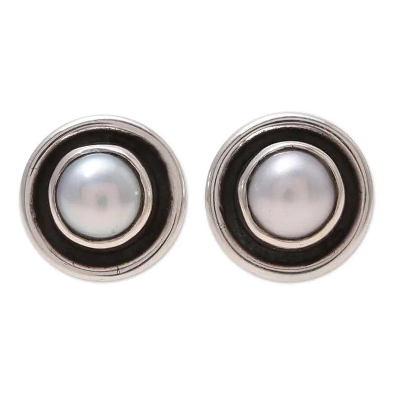Runde Zuchtperlen-Ohrstecker 925 Sterling Silber handgemachte Ohrstecker Alltags-Ohrringe Geburtstagsgeschenk für sie & Mama