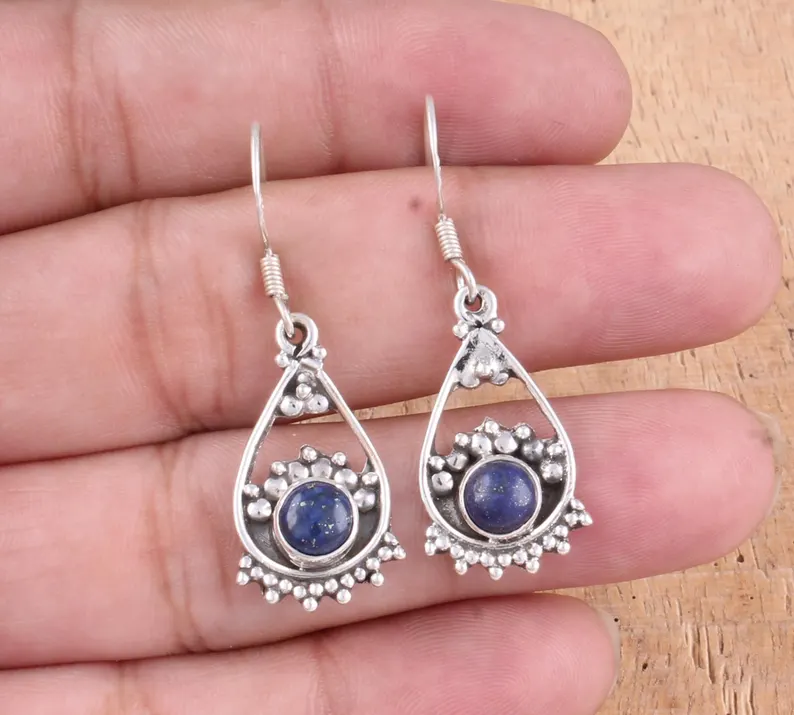 Wunderbare Lapis Lazuli massive 925 Sterling Silber Designer Ohrringe für Damen handgemachte Silberohrringe Schmuckgeschenkidee zum Muttertag