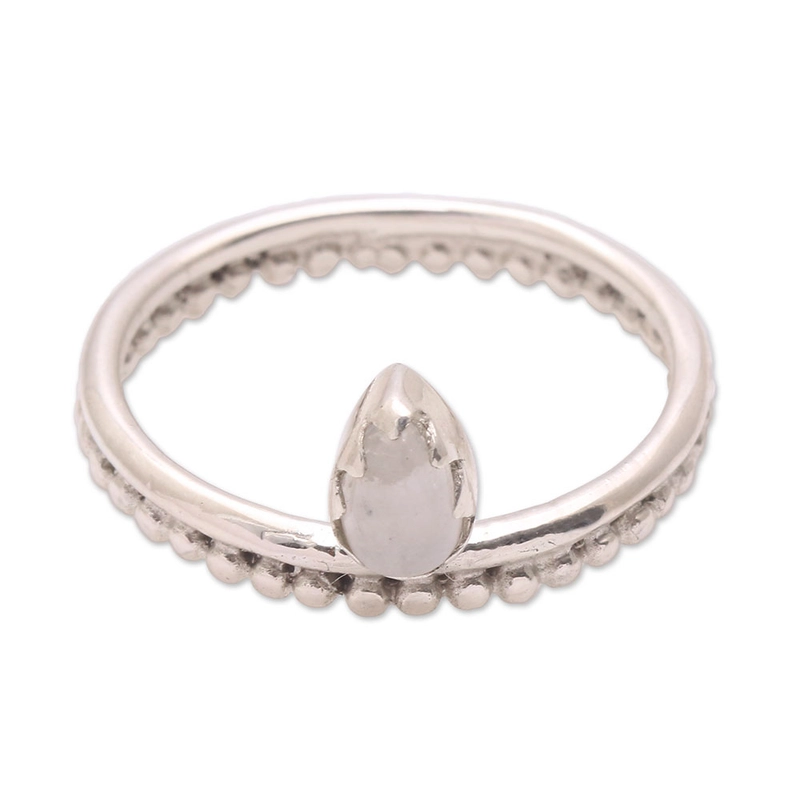 Handgefertigter Punkt-Mondstein-Ring Handgemacht aus 925 Sterlingsilber Geschenk für Sie & Mama