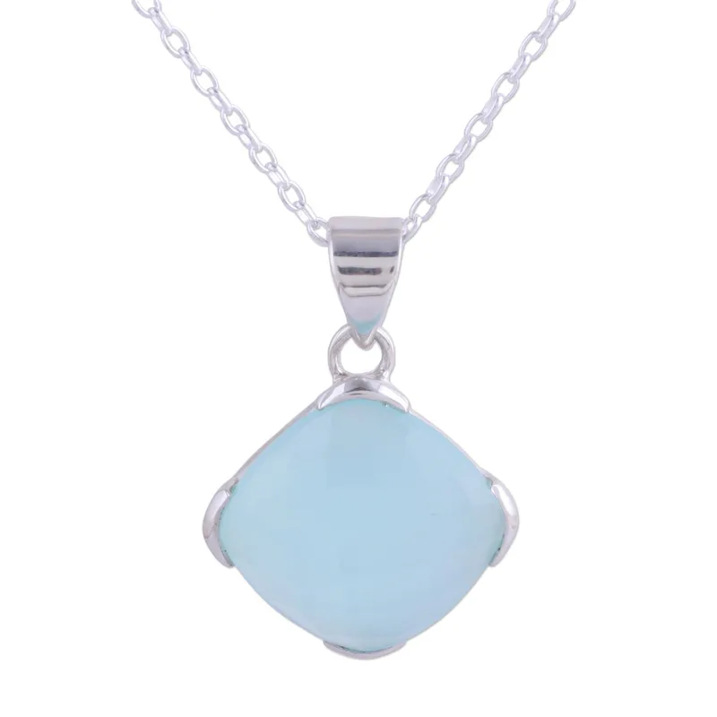 Chalcedon- und Sterlingsilber-Anhänger-Halskette, handgefertigt, zierliche Halsketten, böhmischer Schmuck, Geschenk für sie, Geburtstagsgeschenk