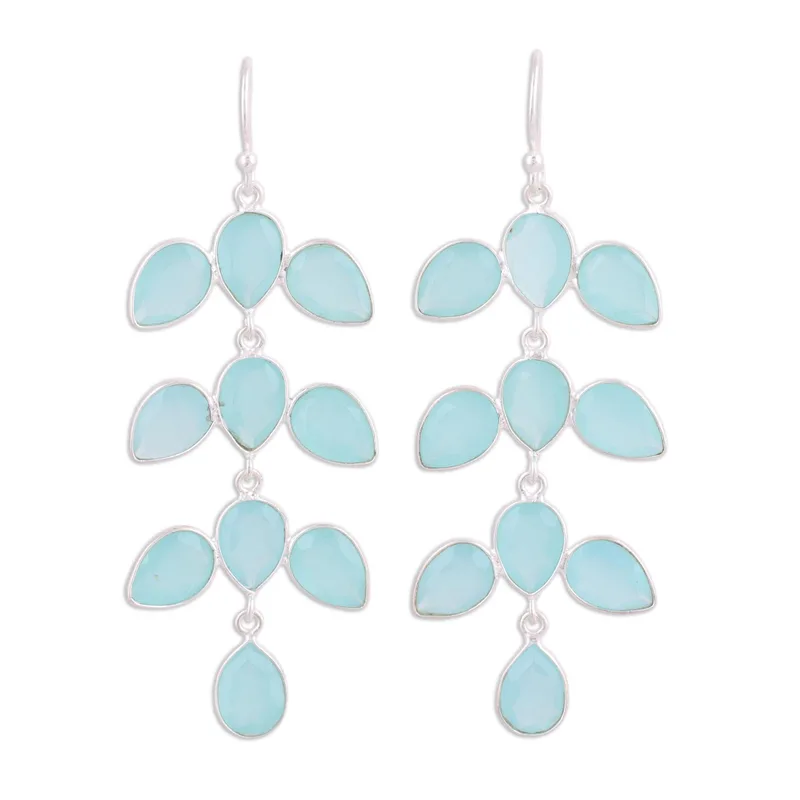 Lange aquablaue Chalcedon-Ohrringe, Hängeohrringe, 925er Massivsilber, handgefertigt, Boho, zarter Schmuck, Geschenk für sie und Mama