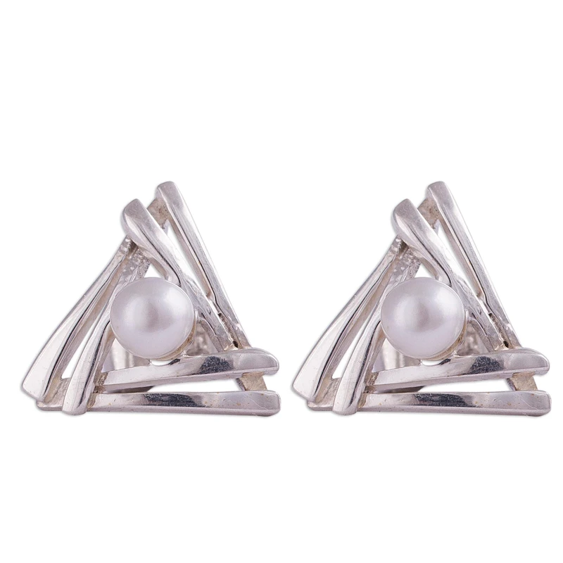 Dreieckige Zuchtperlen-Ohrstecker 925 Sterling Silber Ohrstecker Handgemachte Ohrstecker Alltags-Ohrringe Geburtstagsgeschenk für sie
