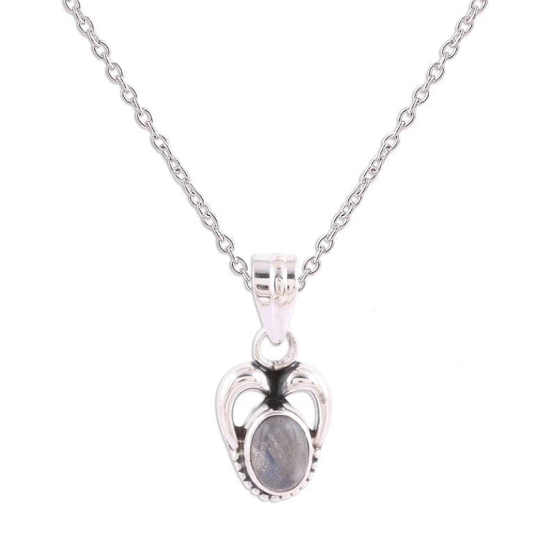 Labradorit- und Sterling-Silber-Anhänger-Halskette, zarter Labradorit-Schmuck, Geschenk für sie