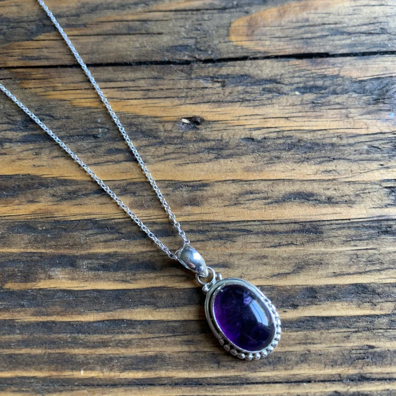 Amethyst-Halskette Boho-Halskette Ovale Amethyst-Halskette Sterling Silber Lila Halskette Zarte Halskette