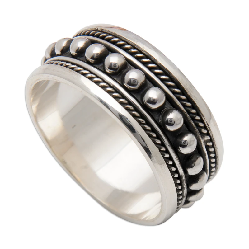 Klassischer Spinner-Ring aus Sterlingsilber mit Punktmuster, handgefertigter Ring, Silberschmuck, böhmischer zierlicher Ring, Geschenk für Sie