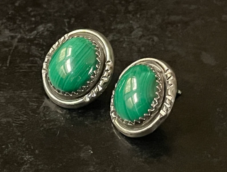 Handgemachte Malachit Edelstein Ohrstecker 925 Sterling Silber Designer Ohrringe April Geburtsstein Handgemachter Schmuck Geschenk für Sie