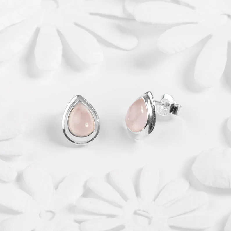 Rosenquarz Ohrstecker Sterlingsilber Zarte Ohrringe Minimale Ohrringe Tropfen Ohrringe Rosenquarz Schmuck Boho Ohrringe