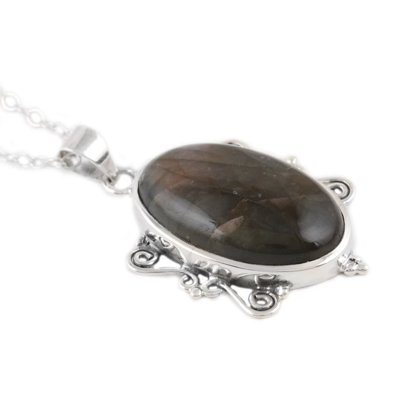 925 Sterlingsilber Anhänger Halskette mit ovalem Labradoritstein Boho Zierlicher Labradorit Schmuck Geschenk für Sie