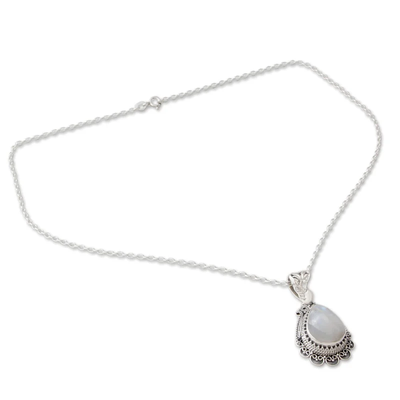Verzierte handgefertigte Halskette aus Sterlingsilber mit Mondstein, handgefertigter böhmischer Schmuck, Jubiläumsgeschenk für sie