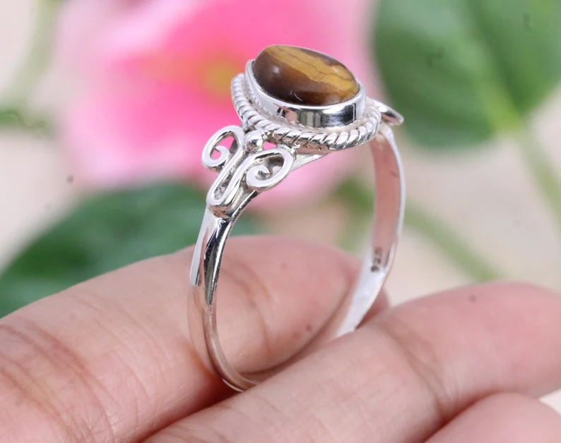 Eleganter Tigerauge Ring Edelstein Ring Gelber Bandring 925 Sterlingsilber Hochzeitsgeschenk Ring für die Liebe