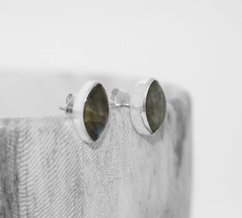 Marquise Labradorit Ohrstecker 925 Sterling Silber Grauer Stein Ohrstecker Handgemachter Böhmischer Schmuck Geschenk für sie