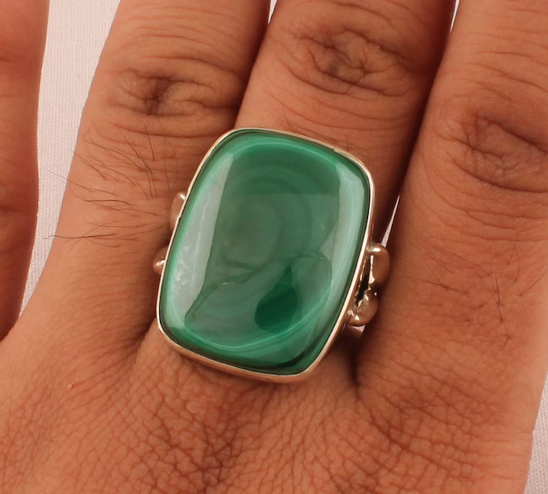 Natur Malachit Ring Edelsteinring 925er Massiver Silberring für Frauen Versprechensring Beste Freundin Geschenke Statement Ring Alltagsring