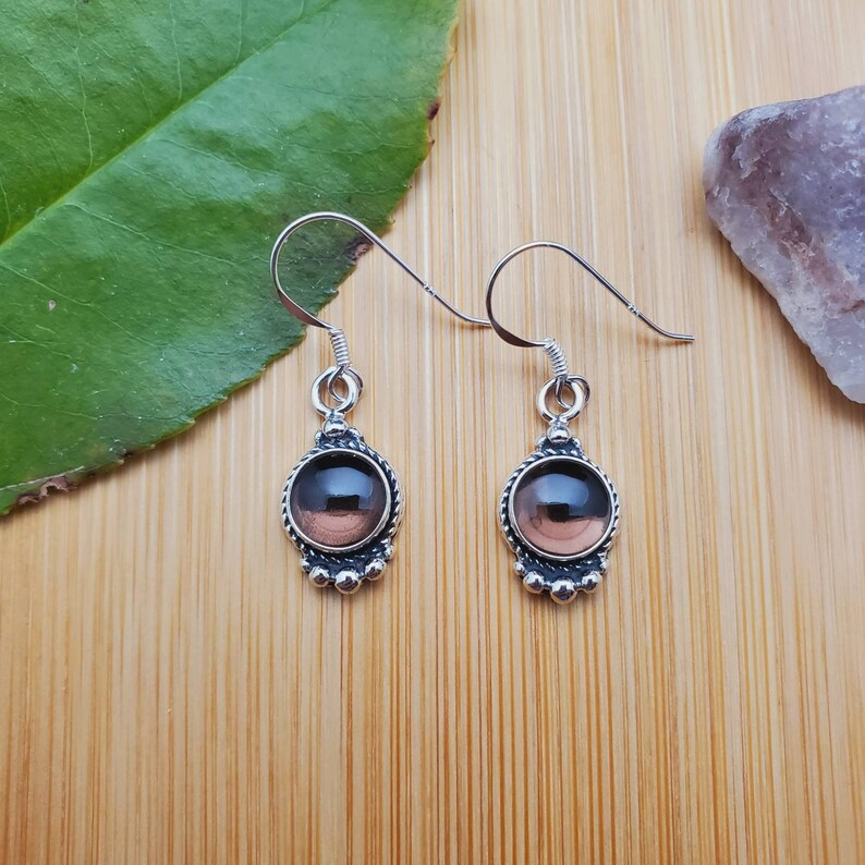 Zo schattig 925 delicate rookkwarts oorbellen met haakjes kleine edelsteen haakjes oorbellen sterling zilver rookkleurige steen oorbellen delicate oorbellen