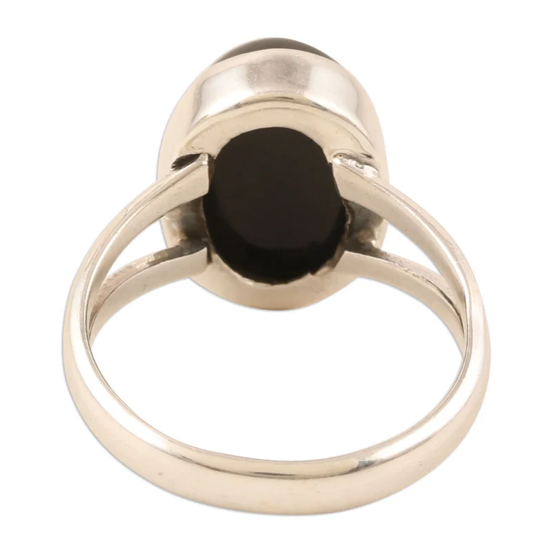 Zwarte Onyx en Sterling Zilveren Ring met Eén Steen Statement Ring Handgemaakte Ring Vrouwen Zilveren Ring Cadeau voor Haar