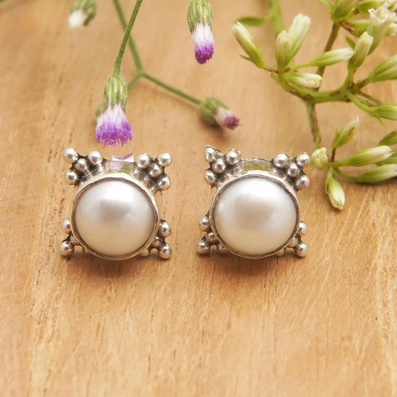 Kostbare Eleganz Perlenohrstecker 925 Sterling Silber Alltags-Ohrstecker Ohrring Böhmischer Zierlicher Schmuck Geschenk für Sie & Mama