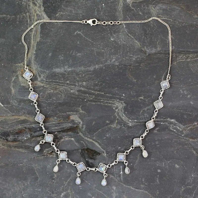 Handgemachtes Regenbogen-Mondstein-Schmuckset Halskette 925 Sterling Silber Handgemachter böhmischer Schmuck Jahrestagsgeschenk für Sie & Mama