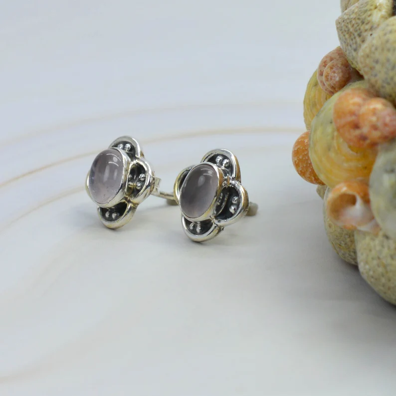 Blumenmuster Rosenquarz Stein 925 Massiv Sterling Silber Edelstein Ohrstecker Naturstein Handgemachter Böhmischer Schmuck Geschenk Für Sie