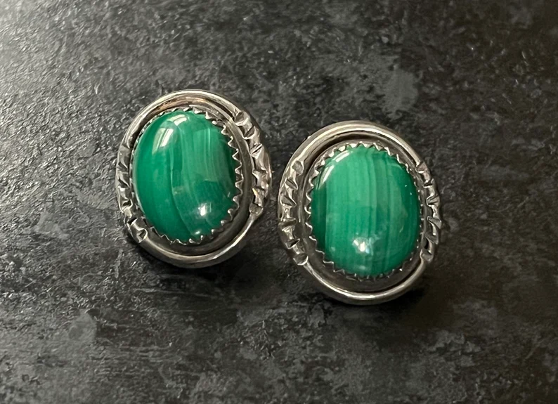 Handgemachte Malachit Edelstein Ohrstecker 925 Sterling Silber Designer Ohrringe April Geburtsstein Handgemachter Schmuck Geschenk für Sie