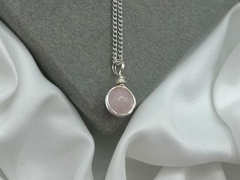 Dainty Silver Healing Crystal Necklaces Rose Quartz Natural Stone Wire Wrapped Gemstone Pendant Handmade Minimal Jewelry Small Necklace