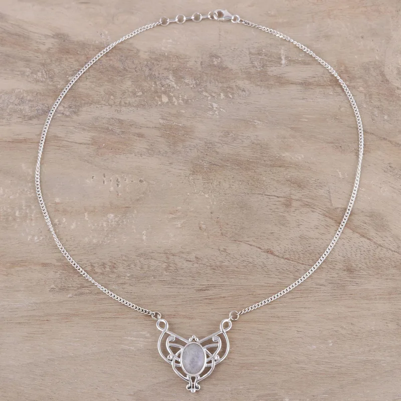 Ovale Regenbogen-Mondstein-Halskette mit Anhänger aus Sterlingsilber, handgefertigter Bohemian-Schmuck, Jahrestagsgeschenk für sie