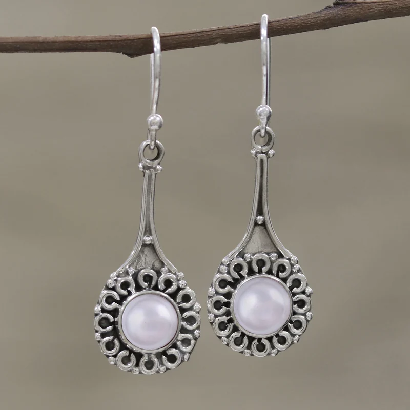 Ohrringe mit Zuchtperlen in Sterlingsilber-Fassungen, Damenschmuck, Boho-Ohrringe, handgefertigte Edelsteinohrringe, Hochzeitsschmuck, Geschenk für sie und Mama