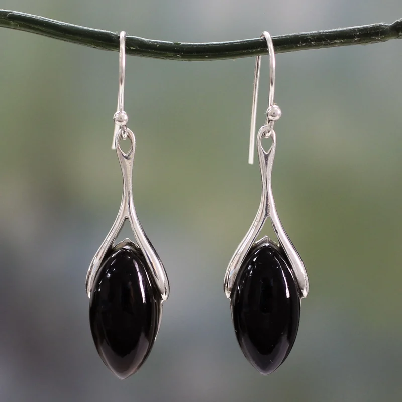 Ohrringe aus Sterlingsilber mit Onyx, handgefertigte Ohrhänger, Geschenke für Mama & Sie