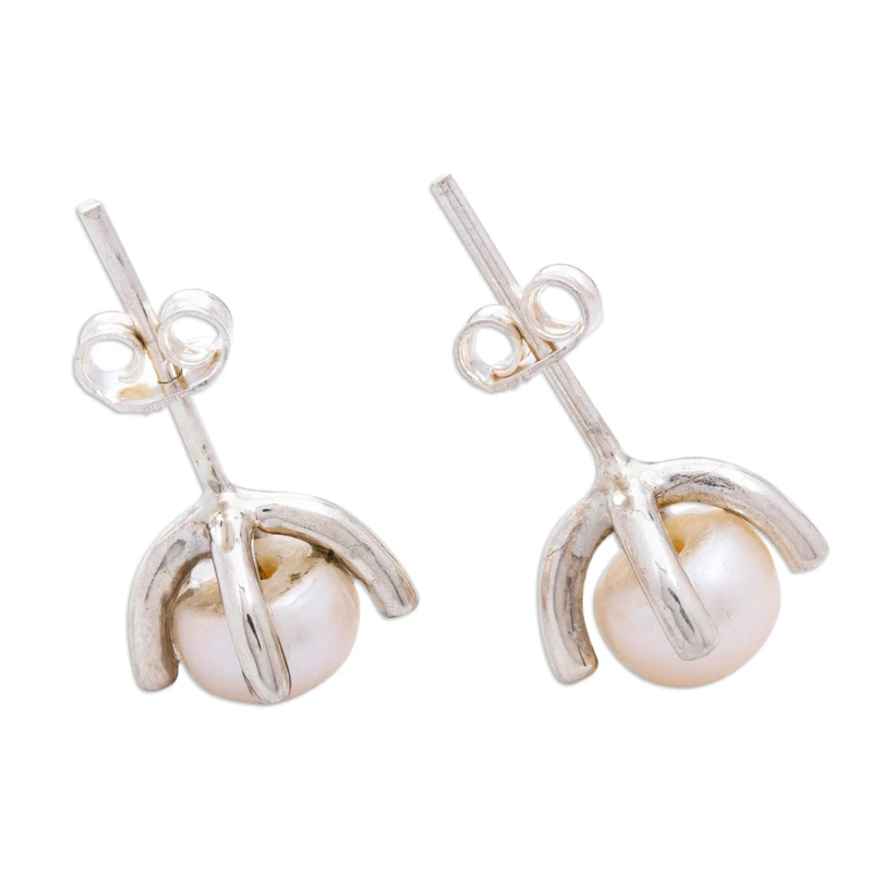 Klassische Zuchtperlen-Ohrstecker aus 925er Sterlingsilber, handgefertigte Ohrstecker, Alltags-Ohrstecker, Geburtstagsgeschenk für Sie