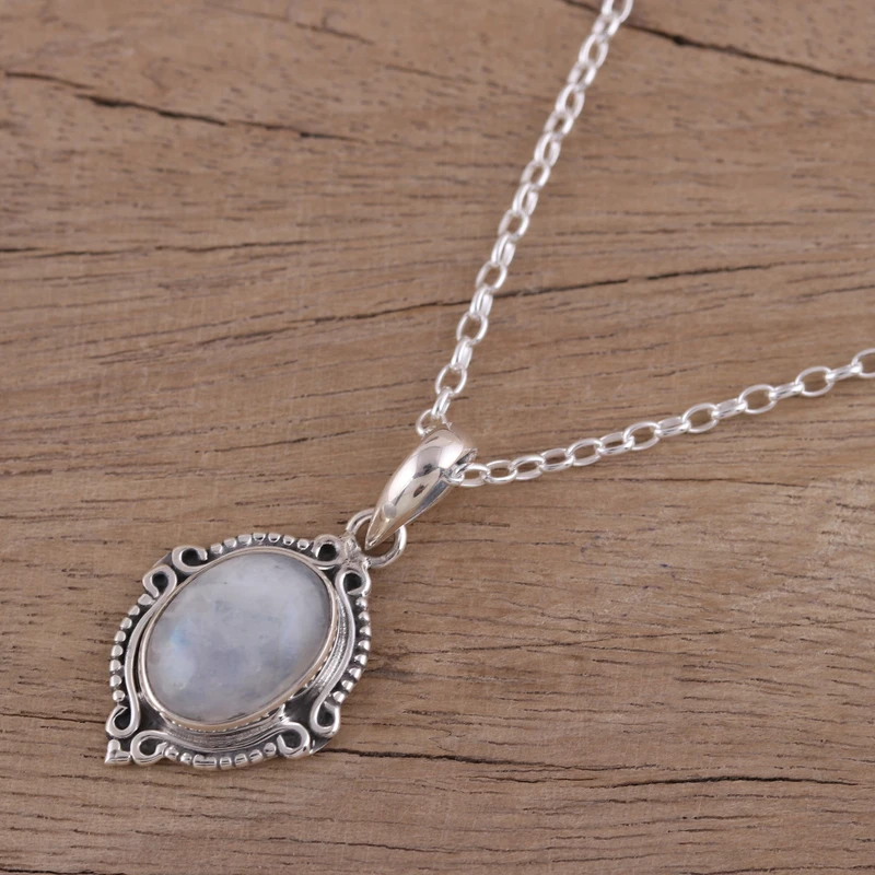 Ovale Mondstein- und 925er Sterlingsilber-Halskette, blauer Feuer-Regenbogen-Mondstein, Geschenk für sie, Geburtstagsgeschenk