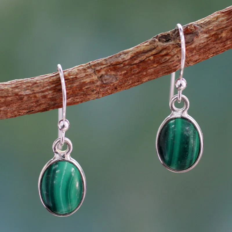 Ohrringe aus Sterlingsilber und Malachit für Damen, handgefertigte ovale minimalistische Ohrringe, Geschenkidee Schmuck