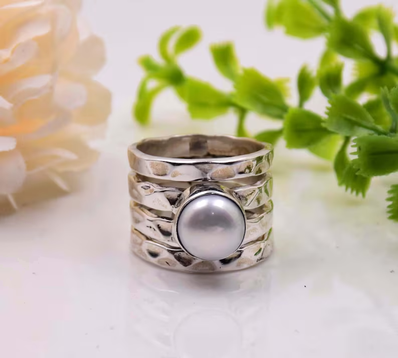 Perlenring 925 Sterling Silber Runder Edelsteinring Vier Gehämmerter Bandring Breiter Ring Süßwasserperlenring Böhmischer Ring