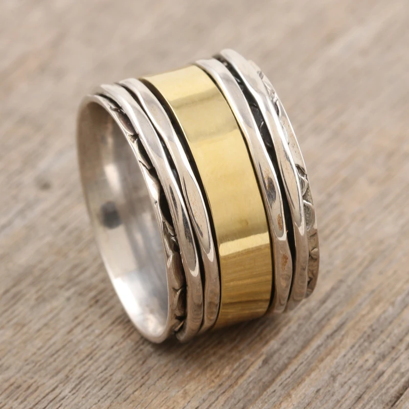 Meditations-Spinner-Ring aus Sterlingsilber und Messing aus Indien, handgefertigter Ring, Silberschmuck, böhmischer zarter Ring, Geschenk für sie