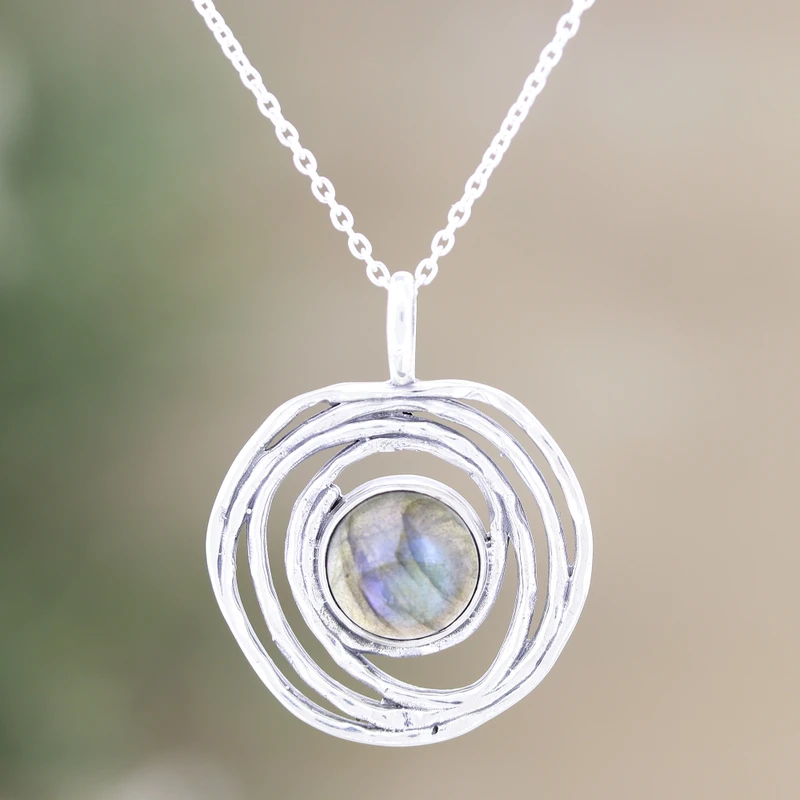 Modern Shield Labradorite Pendant Necklace 925 Sterling Silver Jewelry Dainty Labradorite Jewelry Gift For Her & Wife