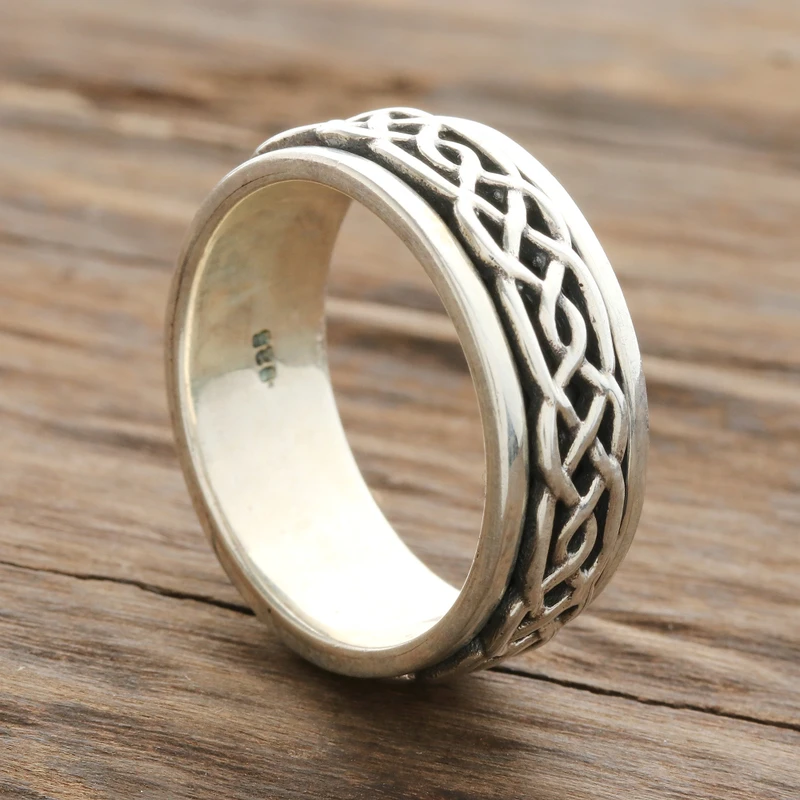 Keltisches Muster Sterlingsilber Spinner Ring aus Indien Handgemachter Ring Silberschmuck Böhmischer Zarter Ring Geschenk für Sie Geschenkartikel
