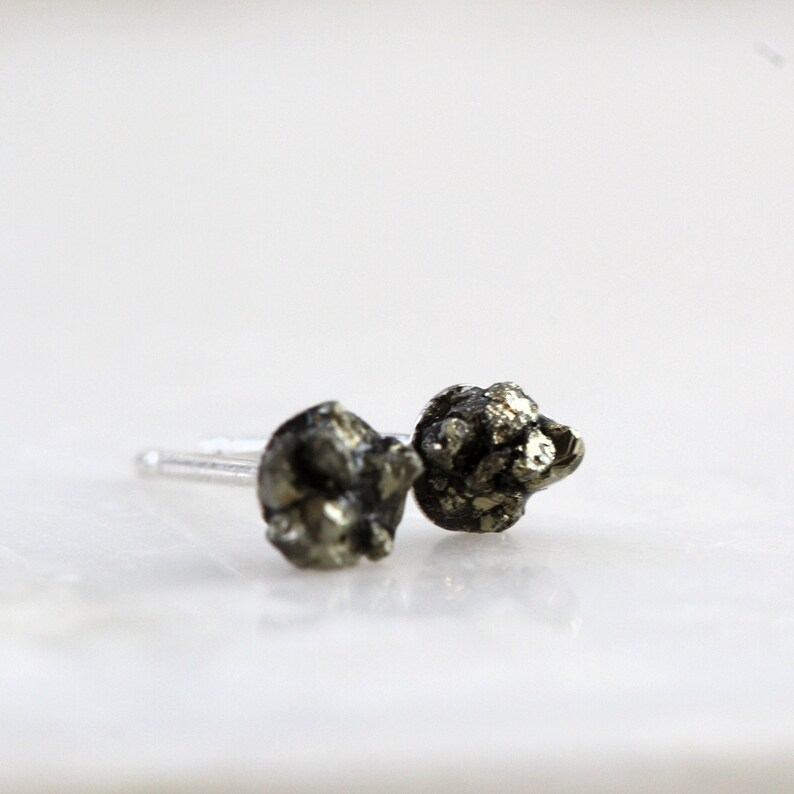 Rohe Pyrit Ohrstecker 925 Sterling Silber Ohrstecker Edelstein Ohrstecker Geschenk für Sie Geschenkidee