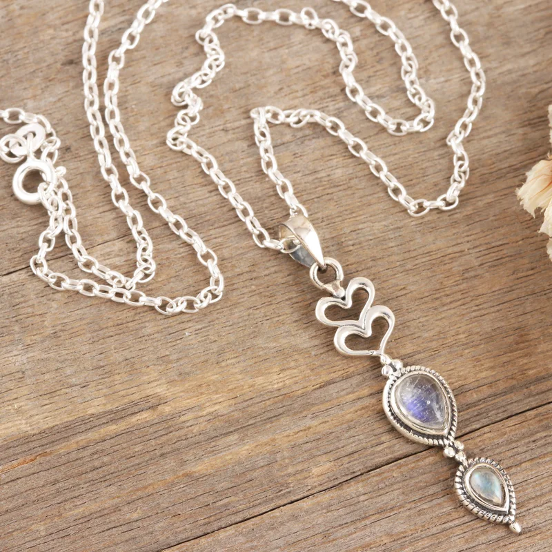 925 Sterling Silber Herzanhänger Halskette Regenbogen Mondstein Handgemachter Bohème Schmuck Jubiläumsgeschenk Für Sie