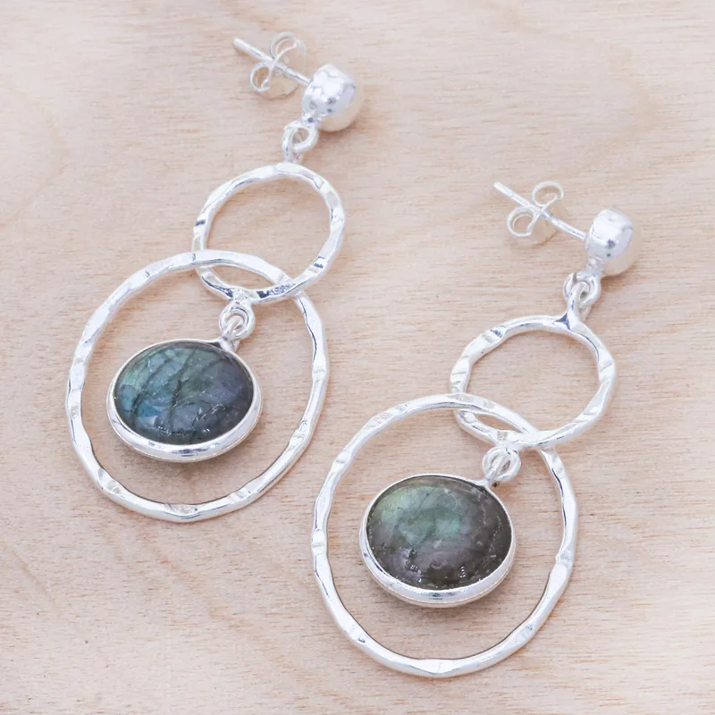 Gehämmerte Sterling Silber Ohrringe mit Labradorit Edelstein Ohrringe Labradorit Schmuck Geschenkidee